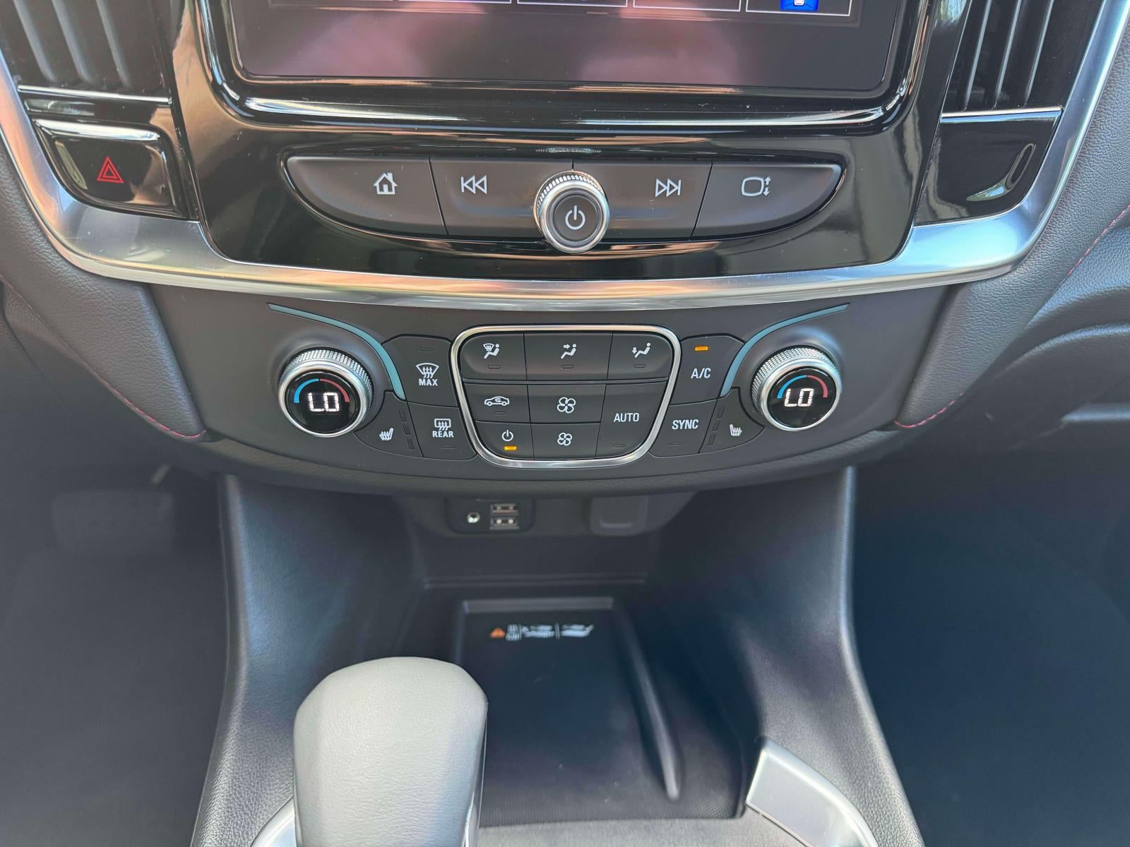 2023 Chevrolet Traverse AWD RS