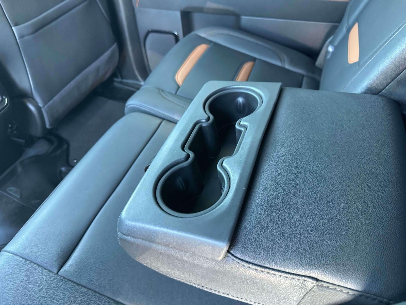 2025 GMC Sierra 2500HD Crew Cab, Standard Bed, AT4, 4WD