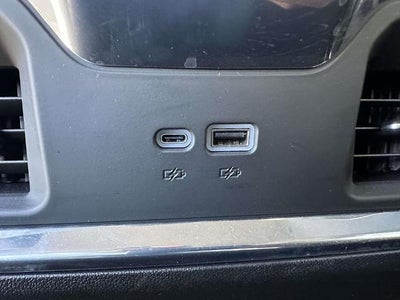 2024 GMC Sierra 3500HD 4WD Crew Cab Standard Bed SLT