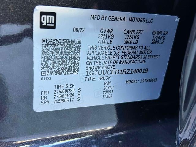 2024 GMC Sierra 1500 4WD Crew Cab Short Box Elevation with 3SB