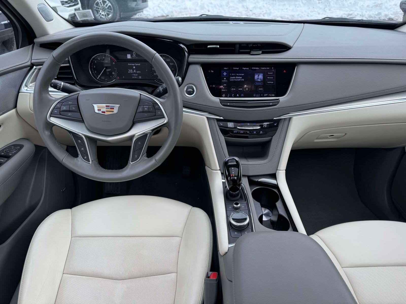 2023 Cadillac XT5 AWD Premium Luxury