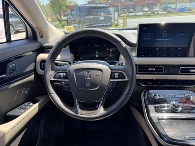 2022 Lincoln Nautilus Standard