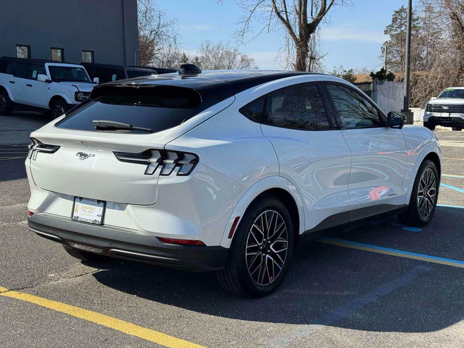 2025 Ford Mustang Mach-E Premium