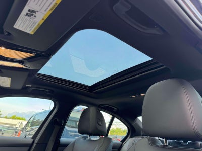 2020 BMW 330i xDrive