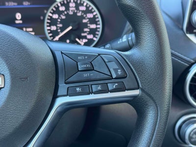 2024 Nissan Sentra SV Xtronic CVT