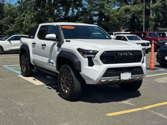2025 Toyota Tacoma Hybrid Trailhunter