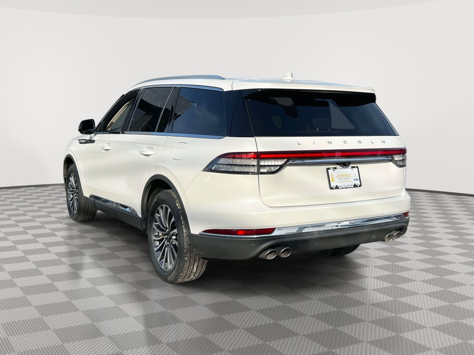 2023 Lincoln Aviator Standard