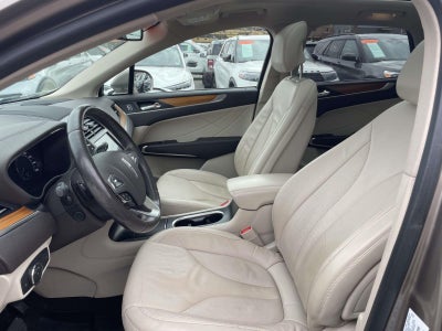 2019 Lincoln MKC Select