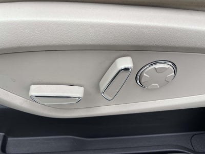 2019 Lincoln MKC Select