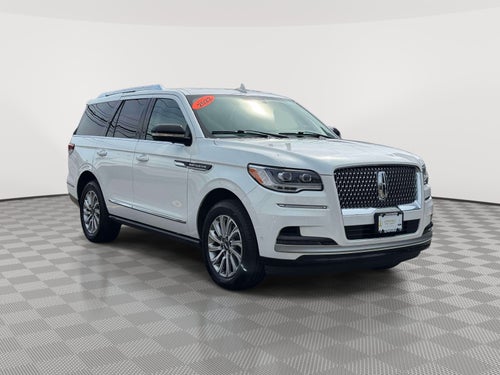 2022 Lincoln Navigator Standard