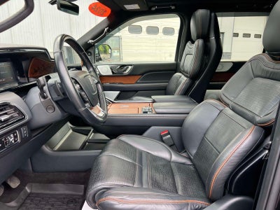 2024 Lincoln Navigator Black Label