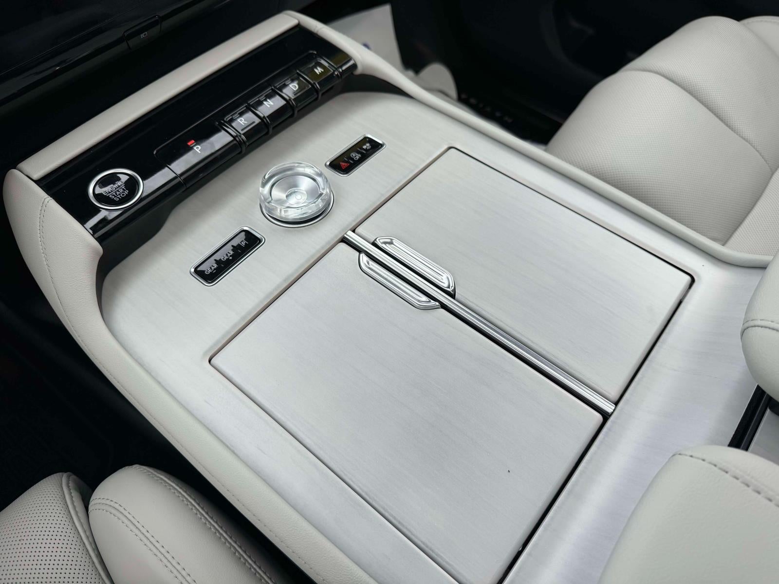 2025 Lincoln Navigator Reserve L