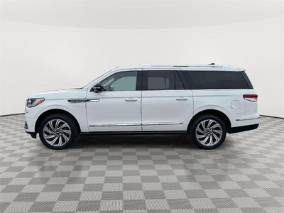 2022 Lincoln Navigator Reserve L
