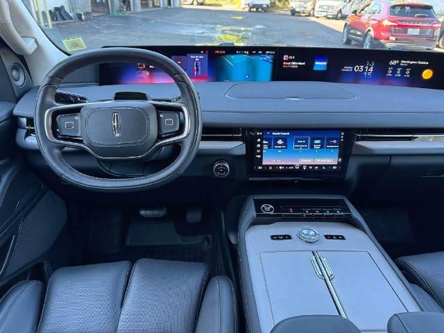 2026 Lincoln Navigator Premiere L
