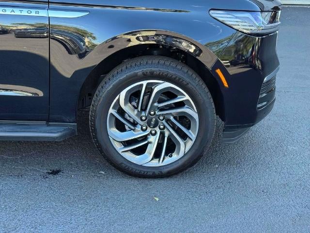 2026 Lincoln Navigator Premiere L