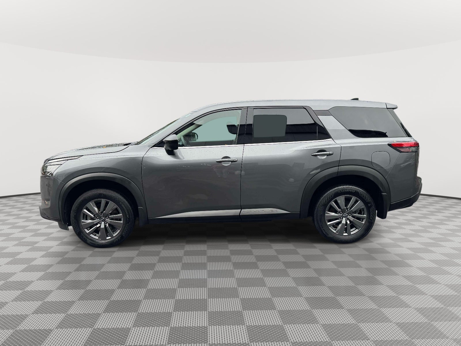 2024 Nissan Pathfinder S 4WD
