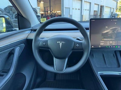 2023 Tesla Model Y Long Range Dual Motor All-Wheel Drive