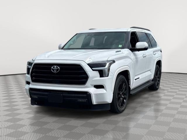 2023 Toyota Sequoia SR5