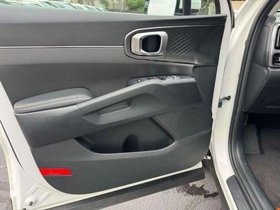 2023 Kia Sorento Hybrid EX