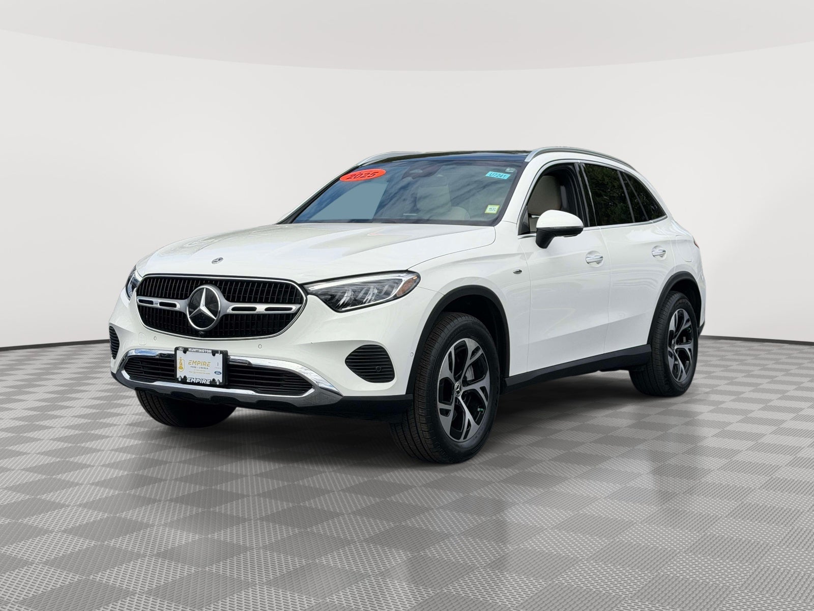 2025 Mercedes-Benz GLC 350e 4MATIC®