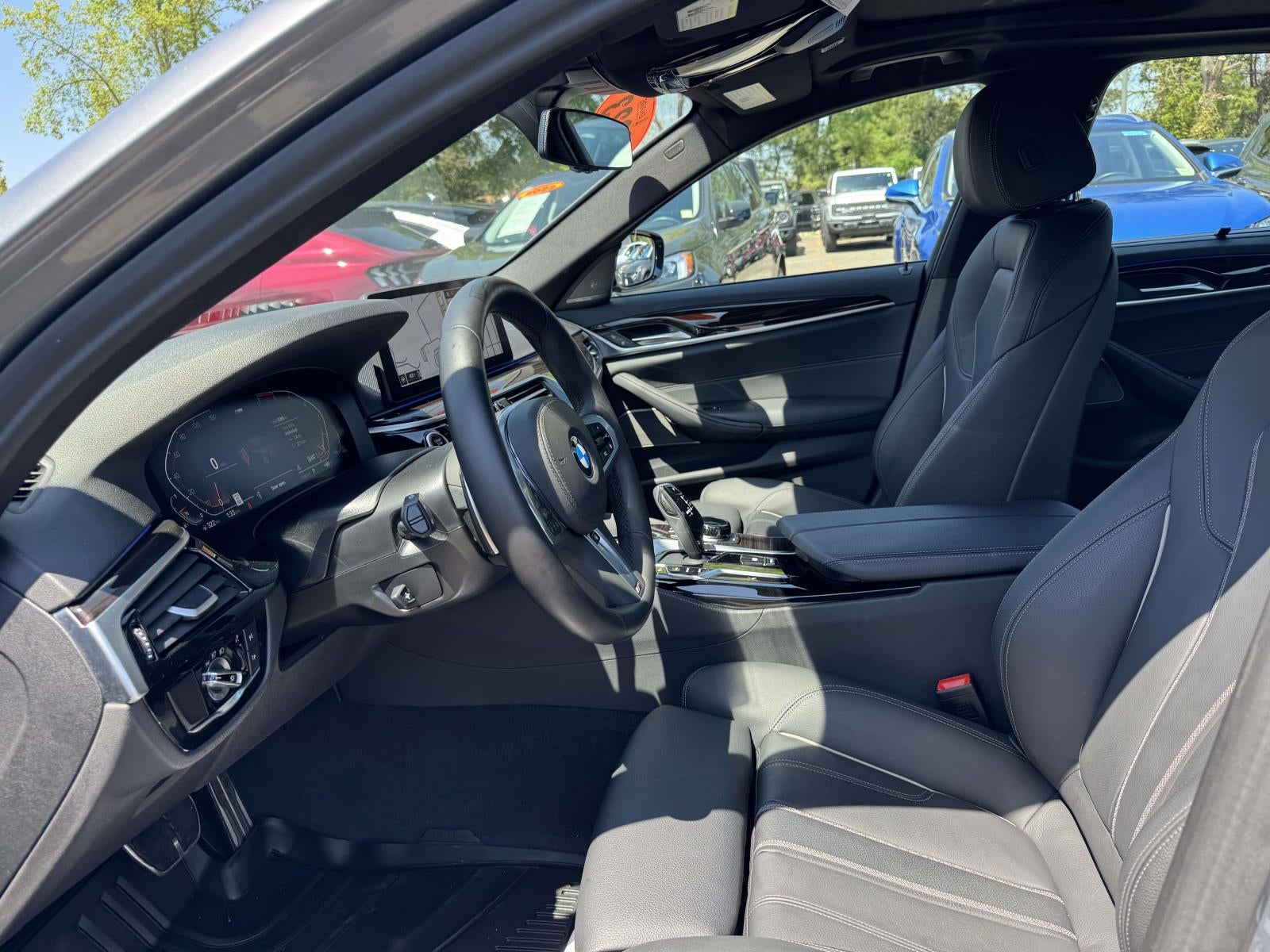 2023 BMW 530 i xDrive