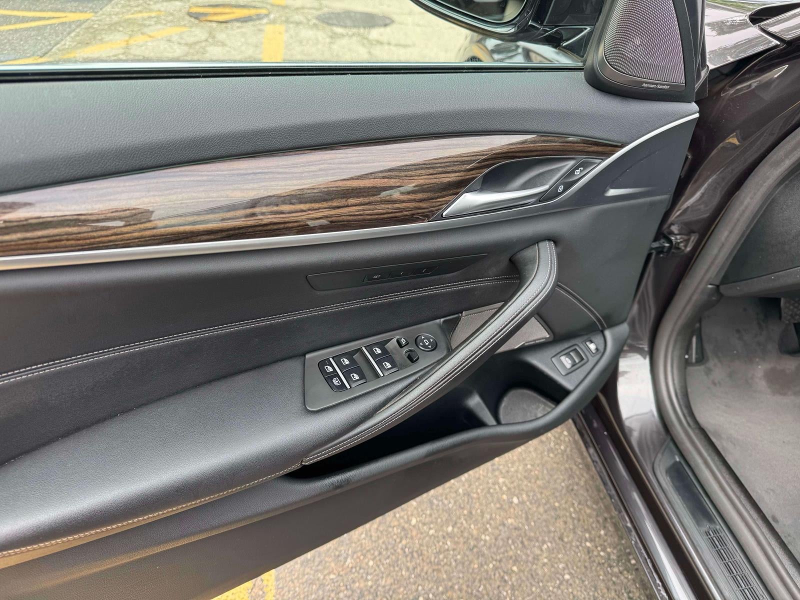 2022 BMW 530e xDrive