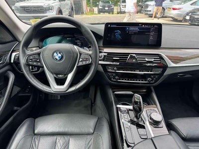 2022 BMW 530e xDrive