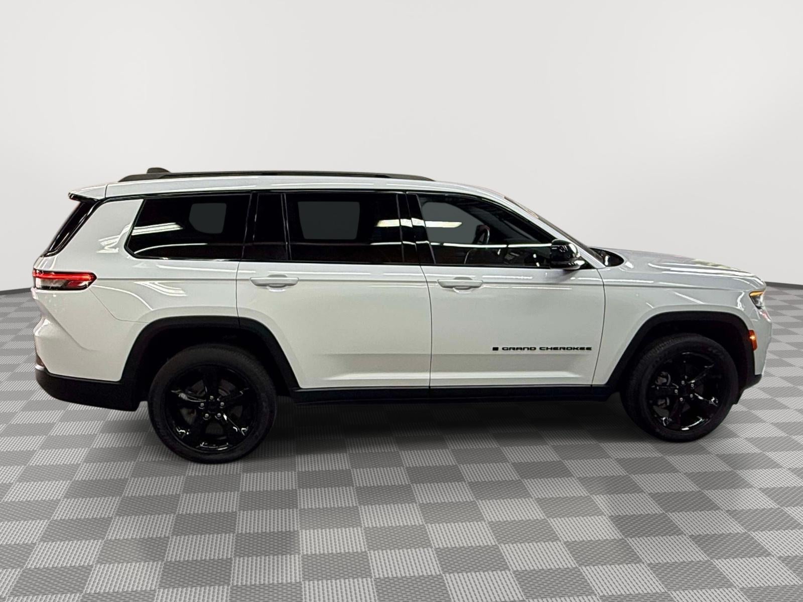 2023 Jeep Grand Cherokee L Altitude 4x4