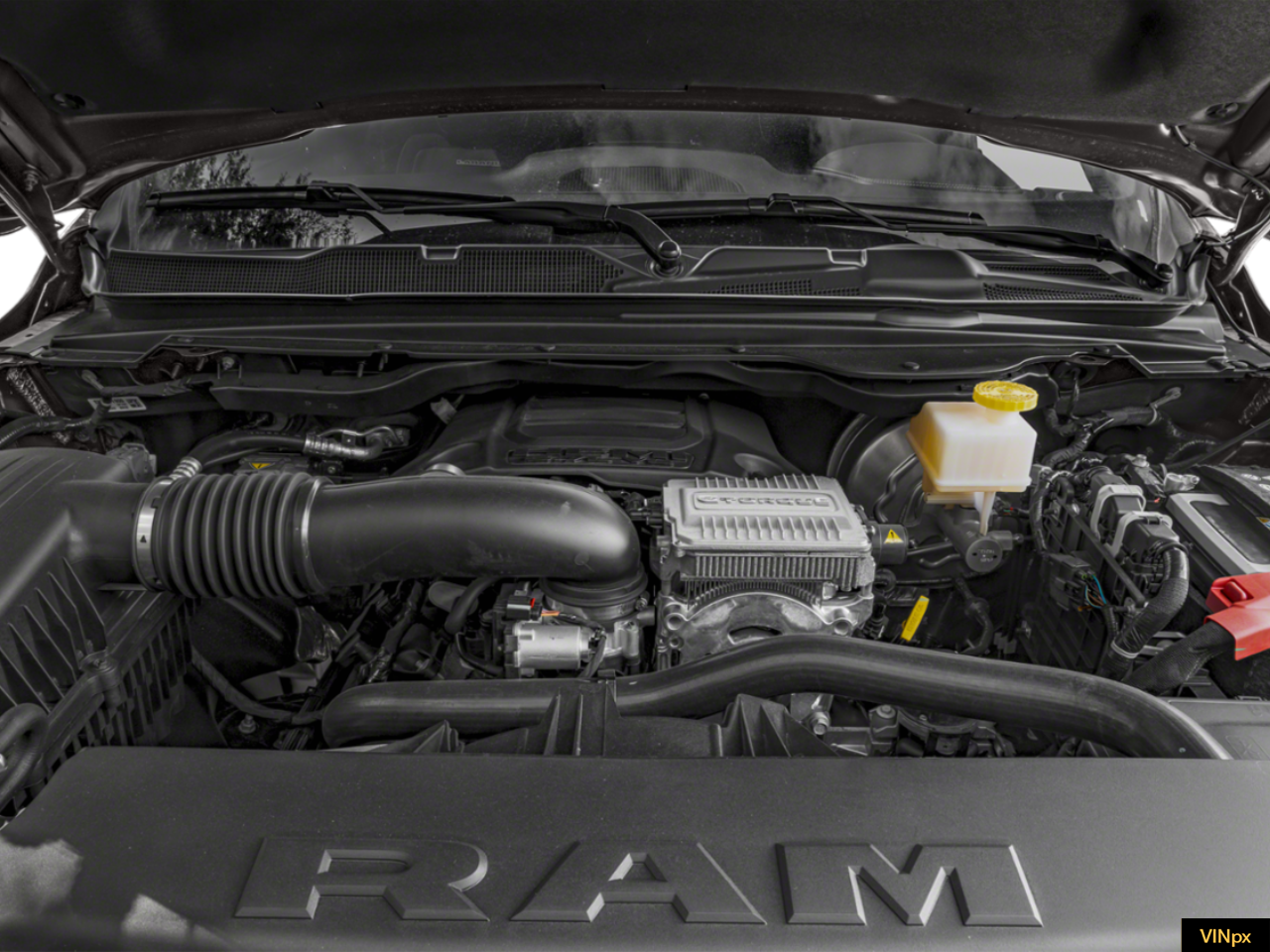 2024 RAM 1500 Laramie Crew Cab 4x4 57' Box