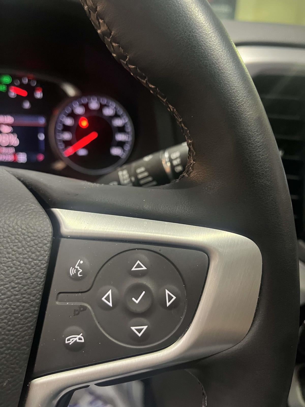 2023 GMC Acadia AWD SLT