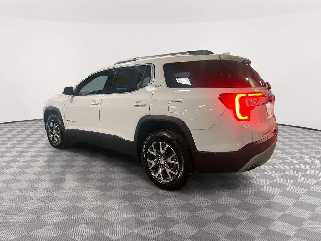 2023 GMC Acadia AWD SLT