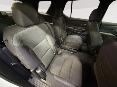 2023 Chevrolet Traverse AWD LT Cloth