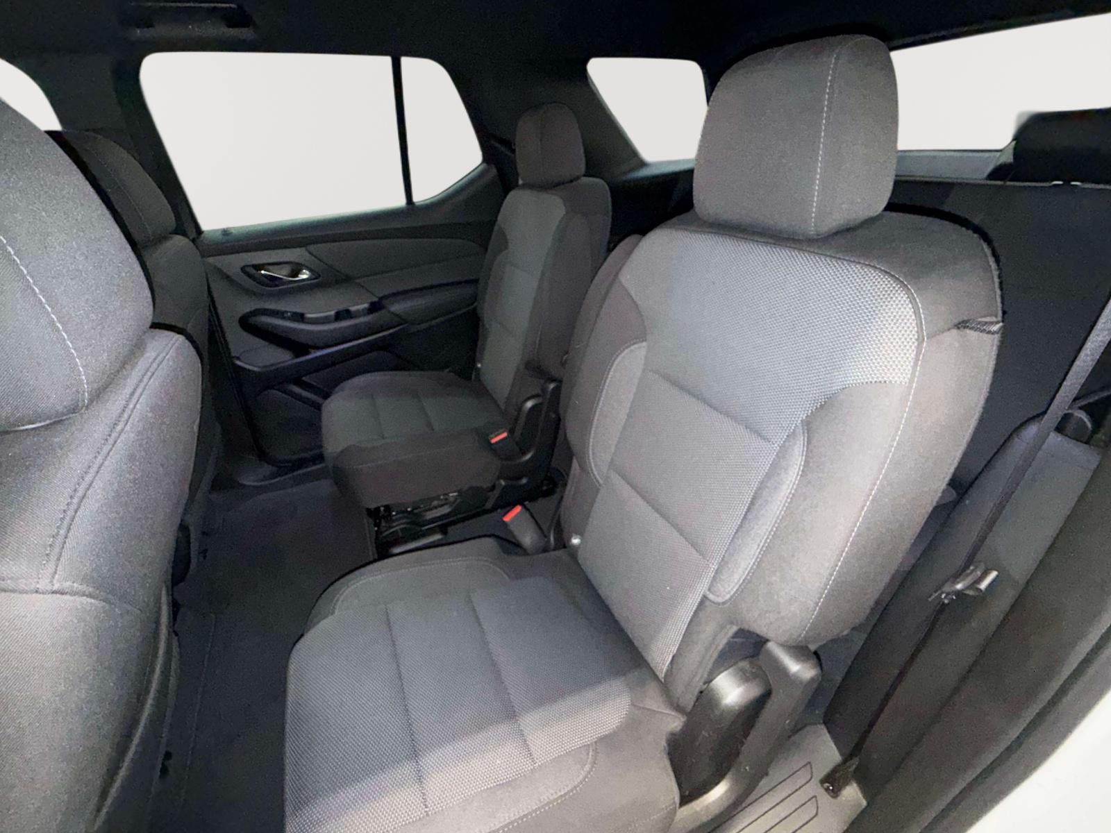 2023 Chevrolet Traverse AWD LT Cloth