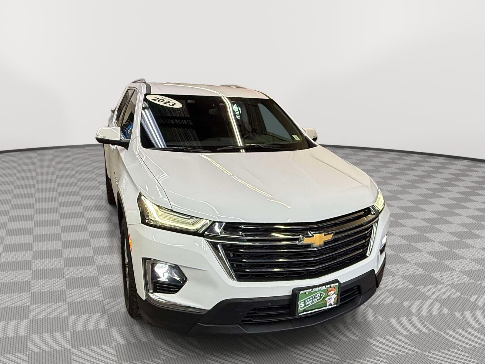 2023 Chevrolet Traverse AWD LT Cloth