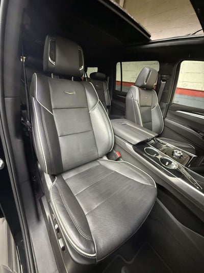 2025 Cadillac Escalade ESV Sport