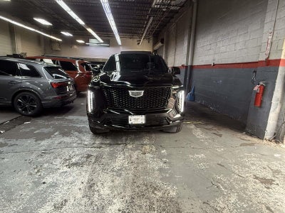2025 Cadillac Escalade ESV Sport