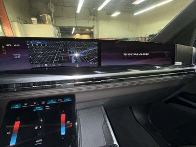 2025 Cadillac Escalade ESV Sport