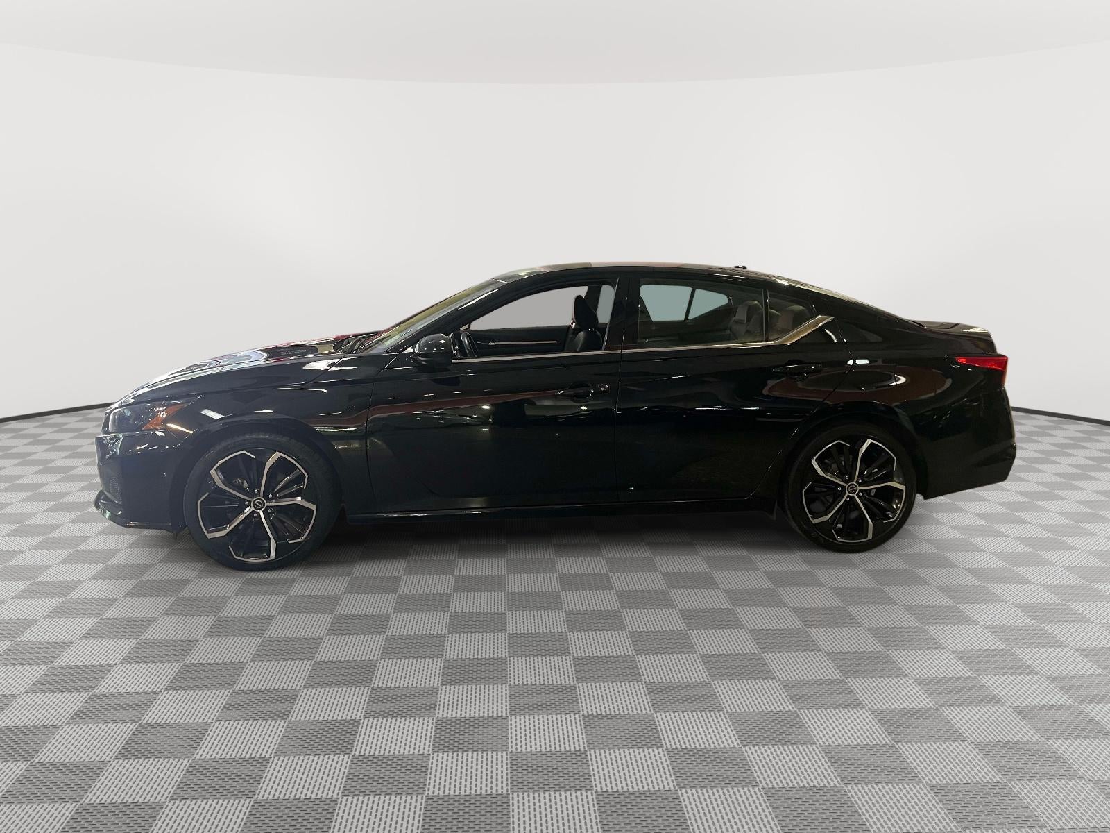 2024 Nissan Altima SR FWD