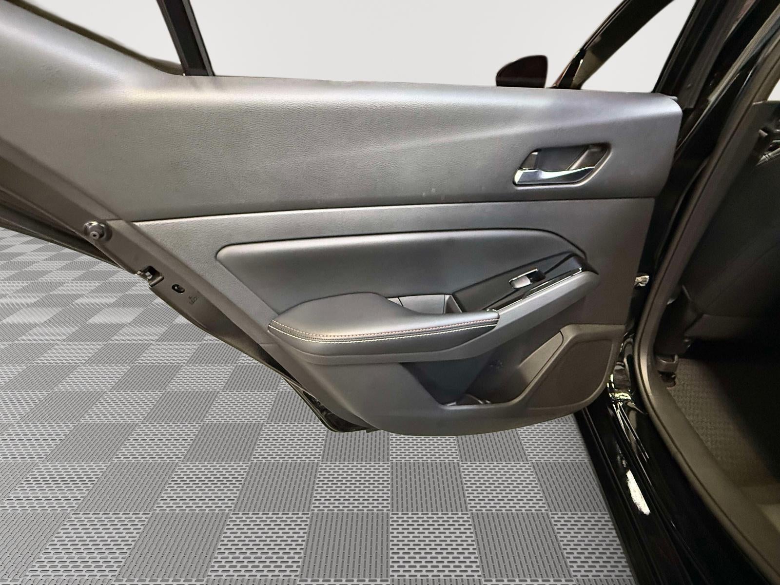2023 Nissan Altima SR Intelligent AWD