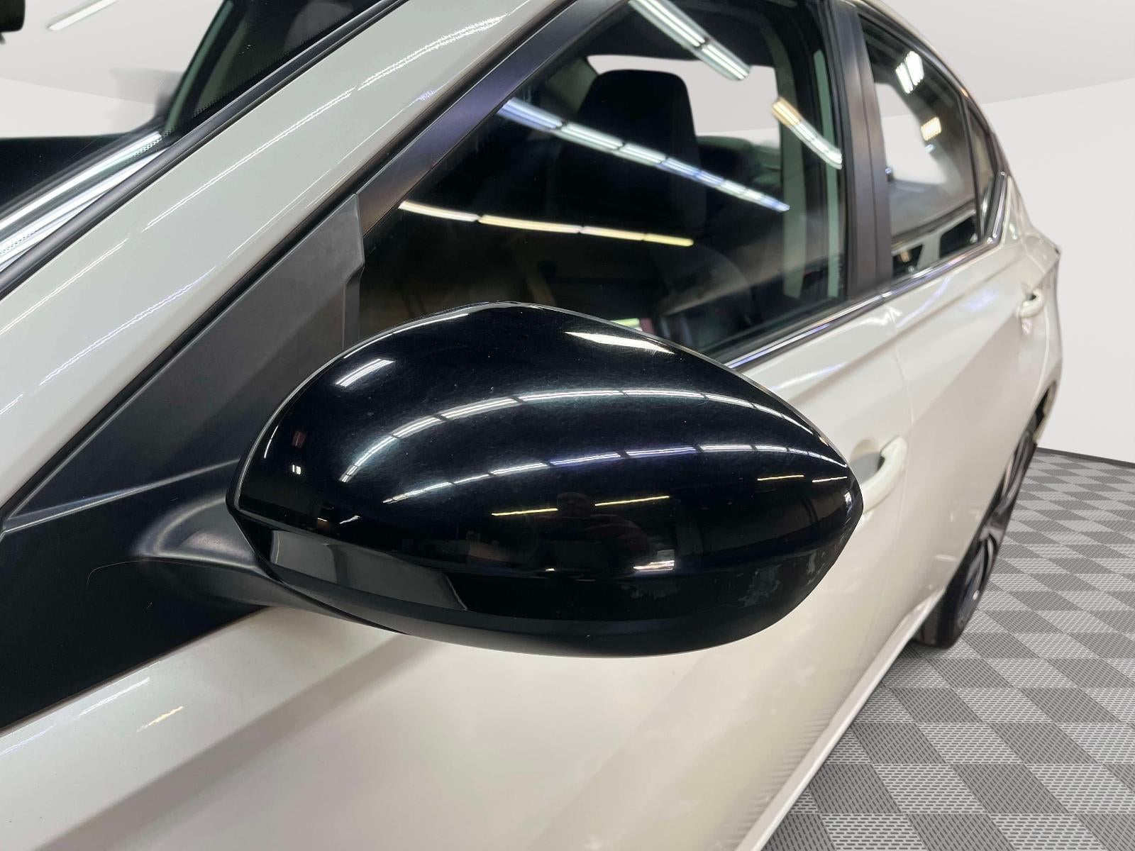 2021 Nissan Altima SR Intelligent AWD