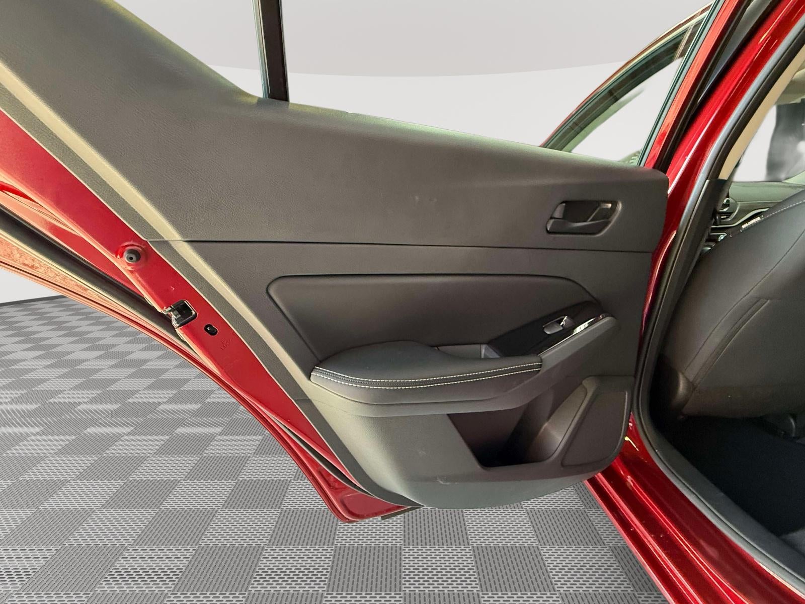 2023 Nissan Altima SV FWD