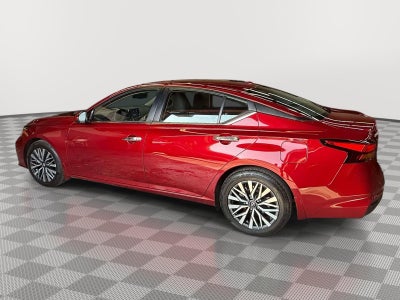 2023 Nissan Altima SV FWD