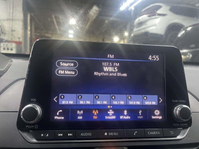 2024 Nissan Altima SV FWD