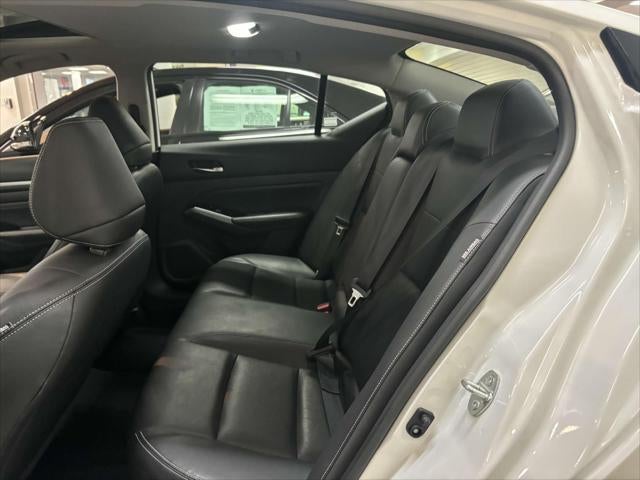 2023 Nissan Altima SL FWD