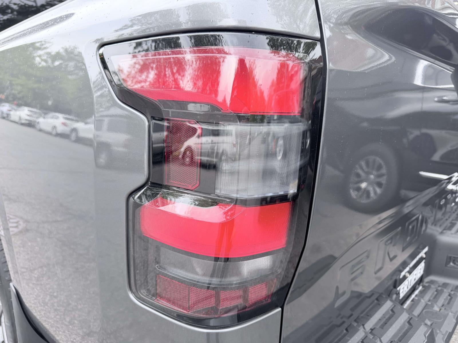 2025 Nissan Frontier Crew Cab SV 4x2