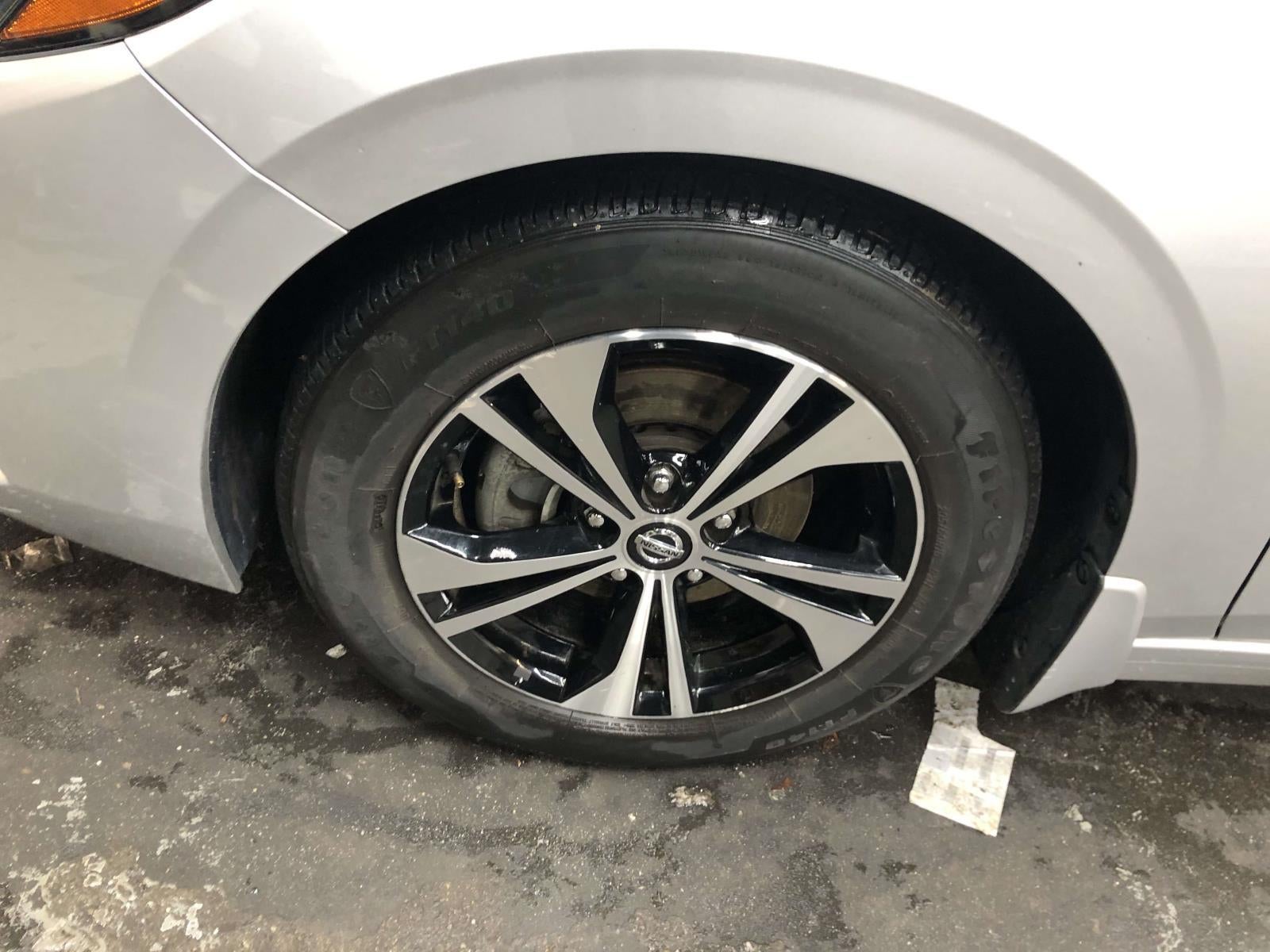 2022 Nissan Sentra SV Xtronic CVT