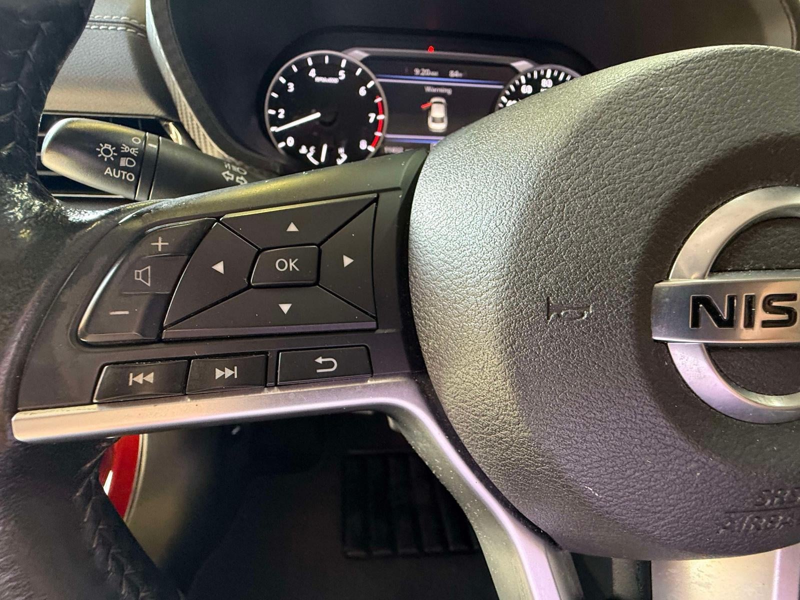 2023 Nissan Sentra SV Xtronic CVT