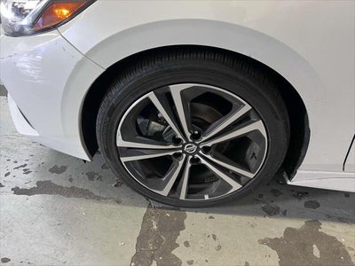 2022 Nissan Sentra SR Xtronic CVT