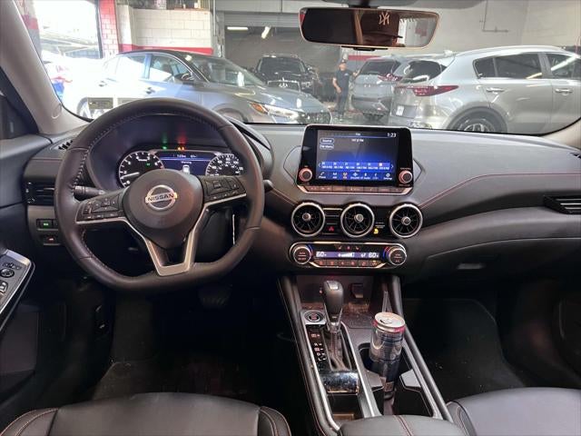 2022 Nissan Sentra SR Xtronic CVT