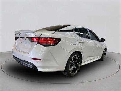 2022 Nissan Sentra SR Xtronic CVT